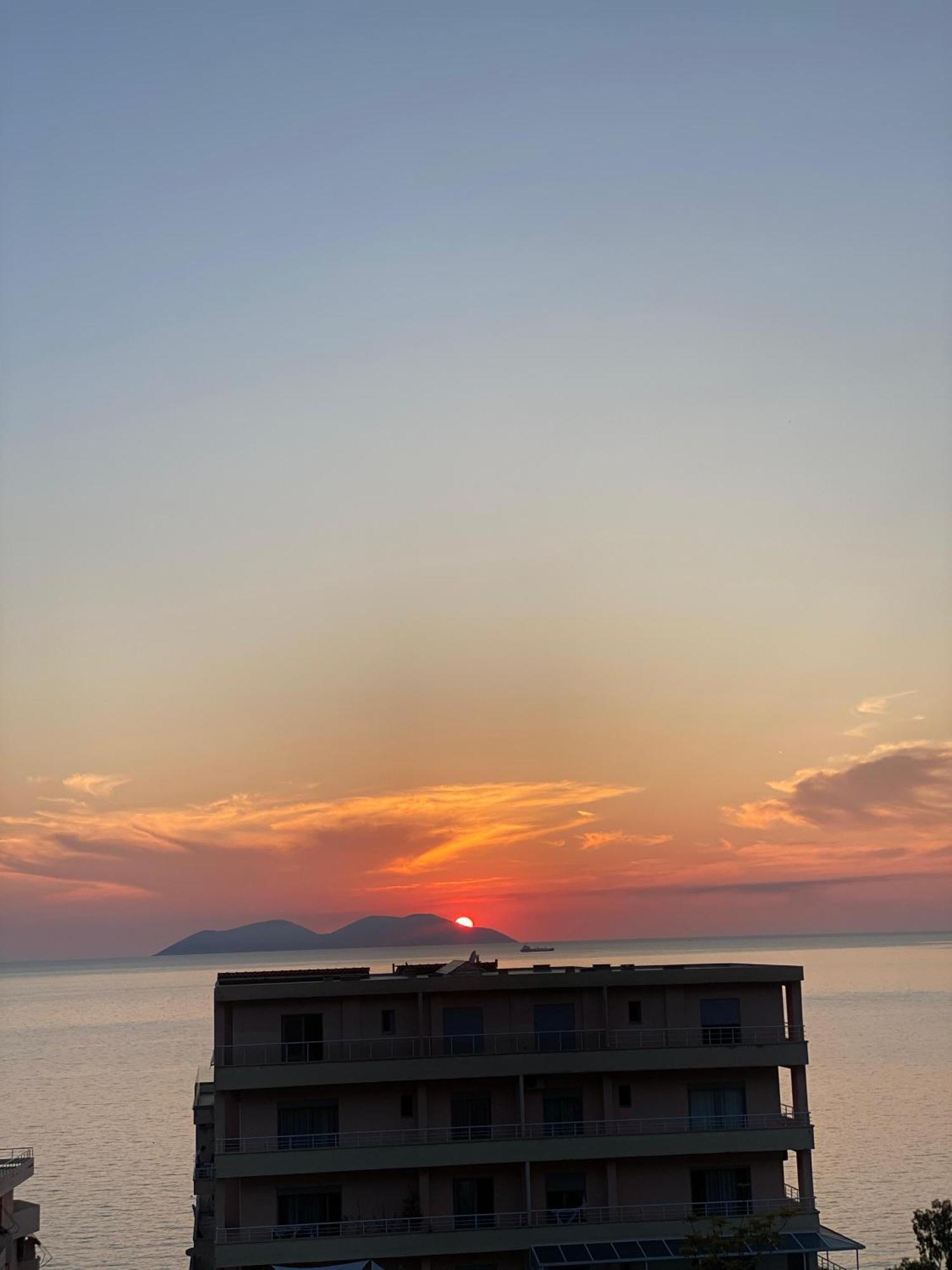Sea View Apartment Vlorë 외부 사진